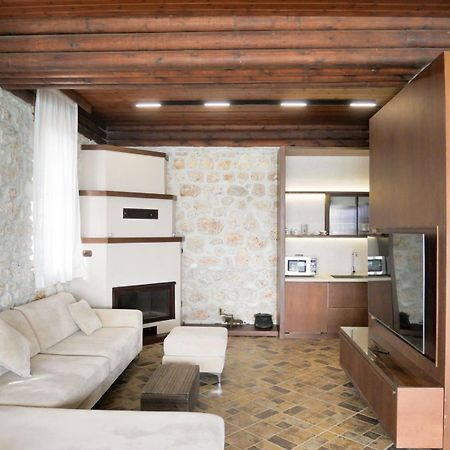 Seaside Duplex Stone Villa Qeparo Esterno foto