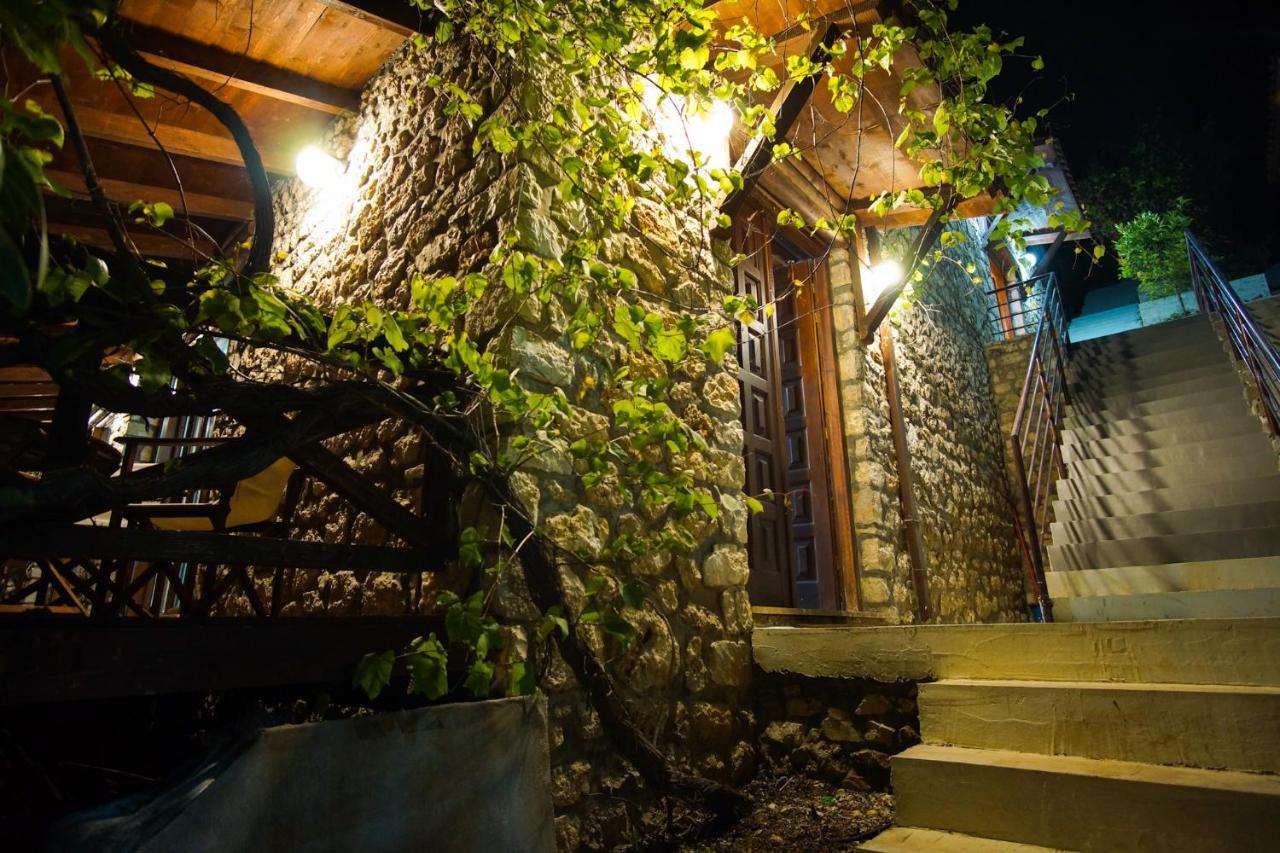 Seaside Duplex Stone Villa Qeparo Esterno foto