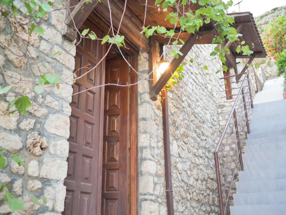 Seaside Duplex Stone Villa Qeparo Esterno foto