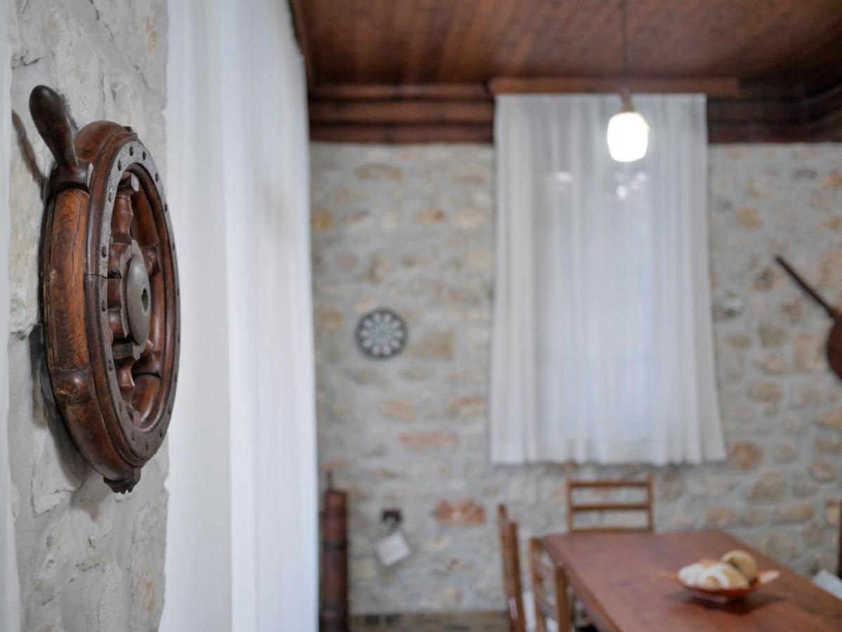 Seaside Duplex Stone Villa Qeparo Esterno foto