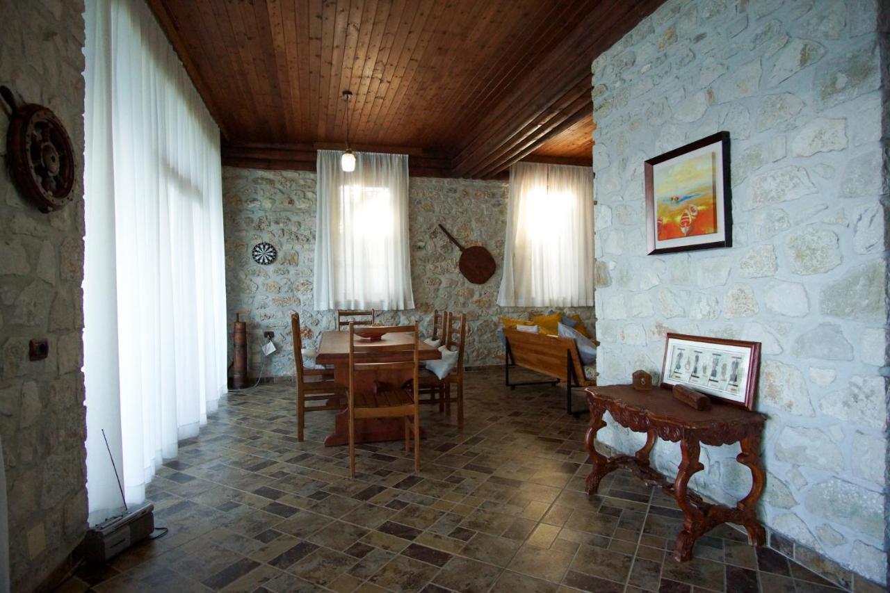 Seaside Duplex Stone Villa Qeparo Esterno foto
