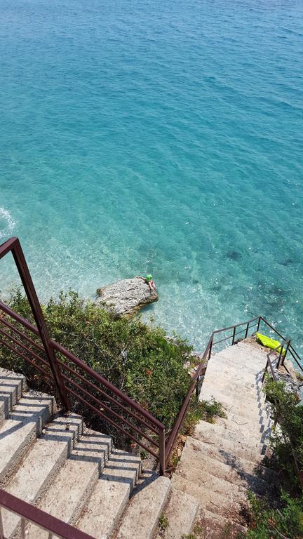 Seaside Duplex Stone Villa Qeparo Esterno foto